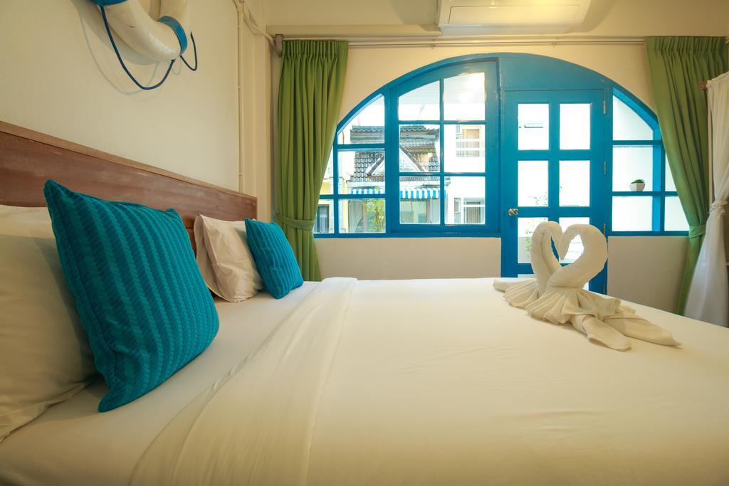 Frog House Bed & Breakfast (Adults Only) Patong Екстер'єр фото