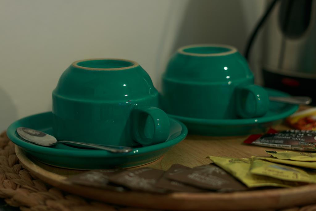 Frog House Bed & Breakfast (Adults Only) Patong Екстер'єр фото